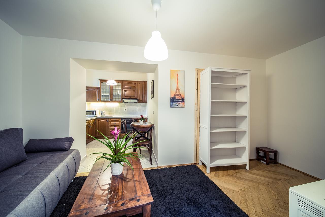 St. George Apartments Praha Bagian luar foto