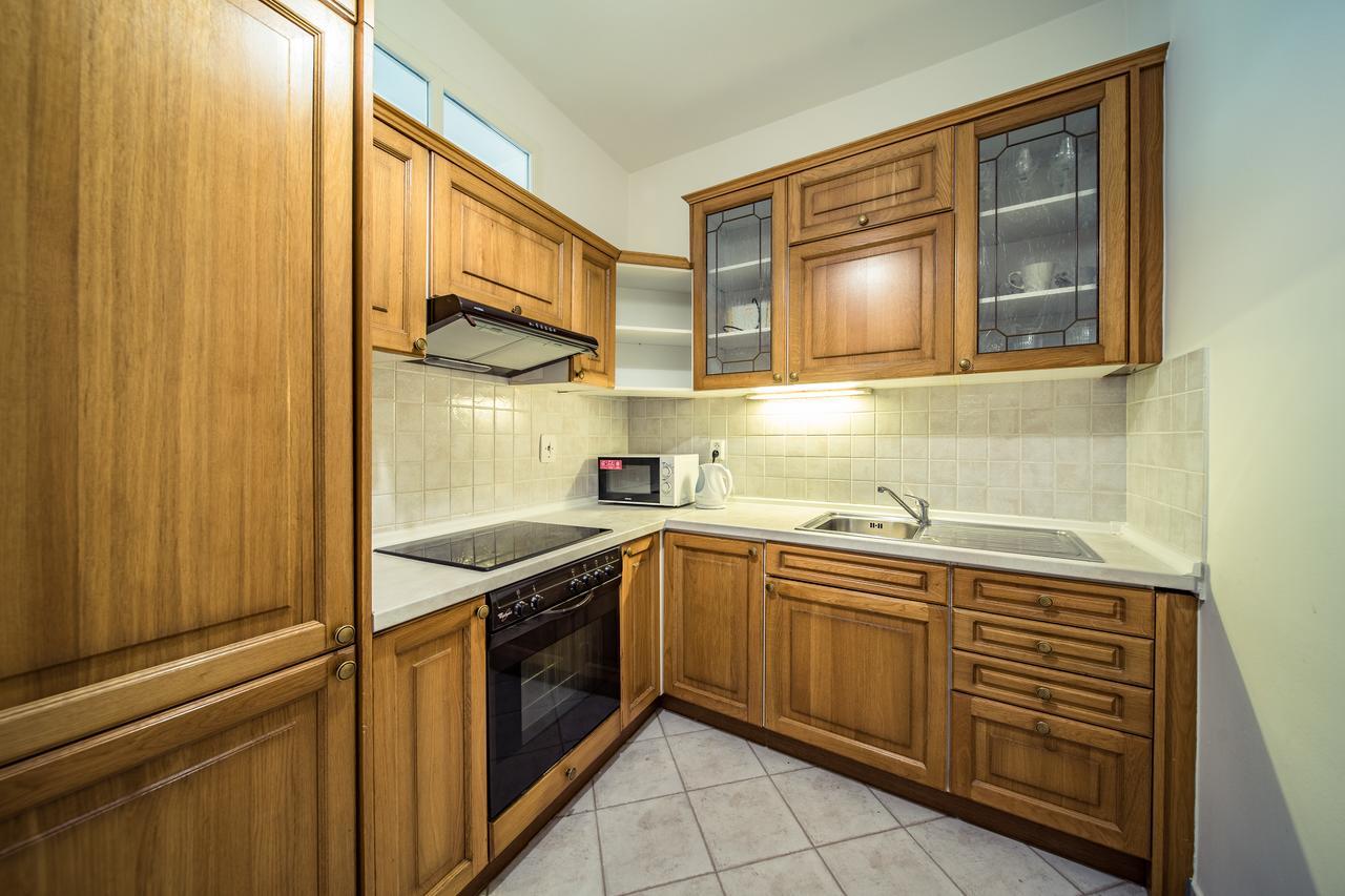 St. George Apartments Praha Bagian luar foto