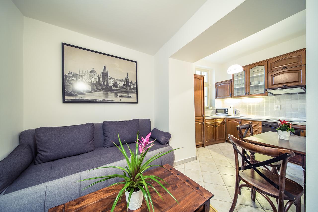 St. George Apartments Praha Bagian luar foto