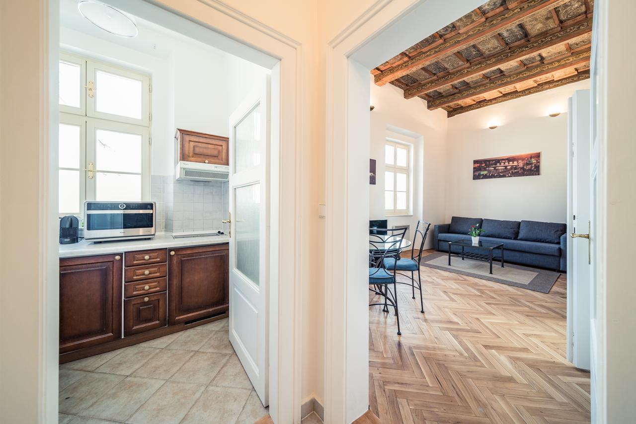 St. George Apartments Praha Bagian luar foto