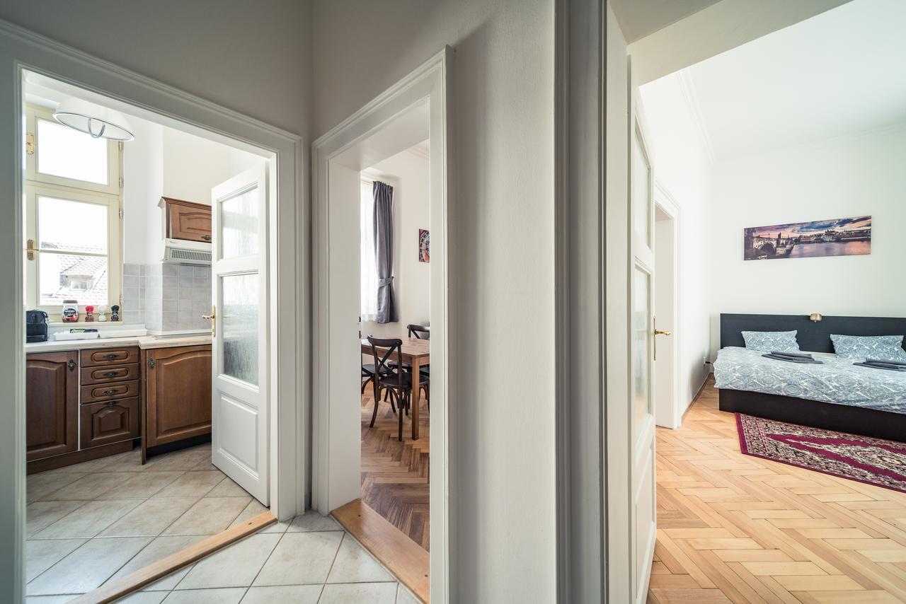 St. George Apartments Praha Bagian luar foto