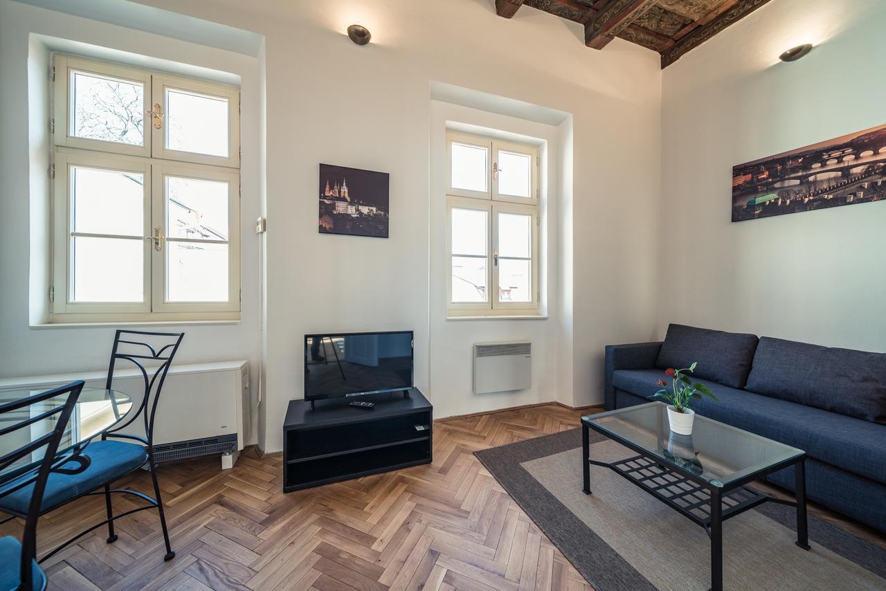 St. George Apartments Praha Bagian luar foto